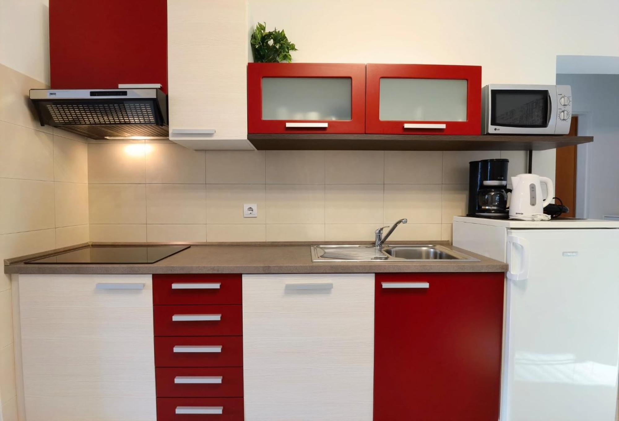 Stay In The Heart Of Porec - 50M To The Beach Екстериор снимка