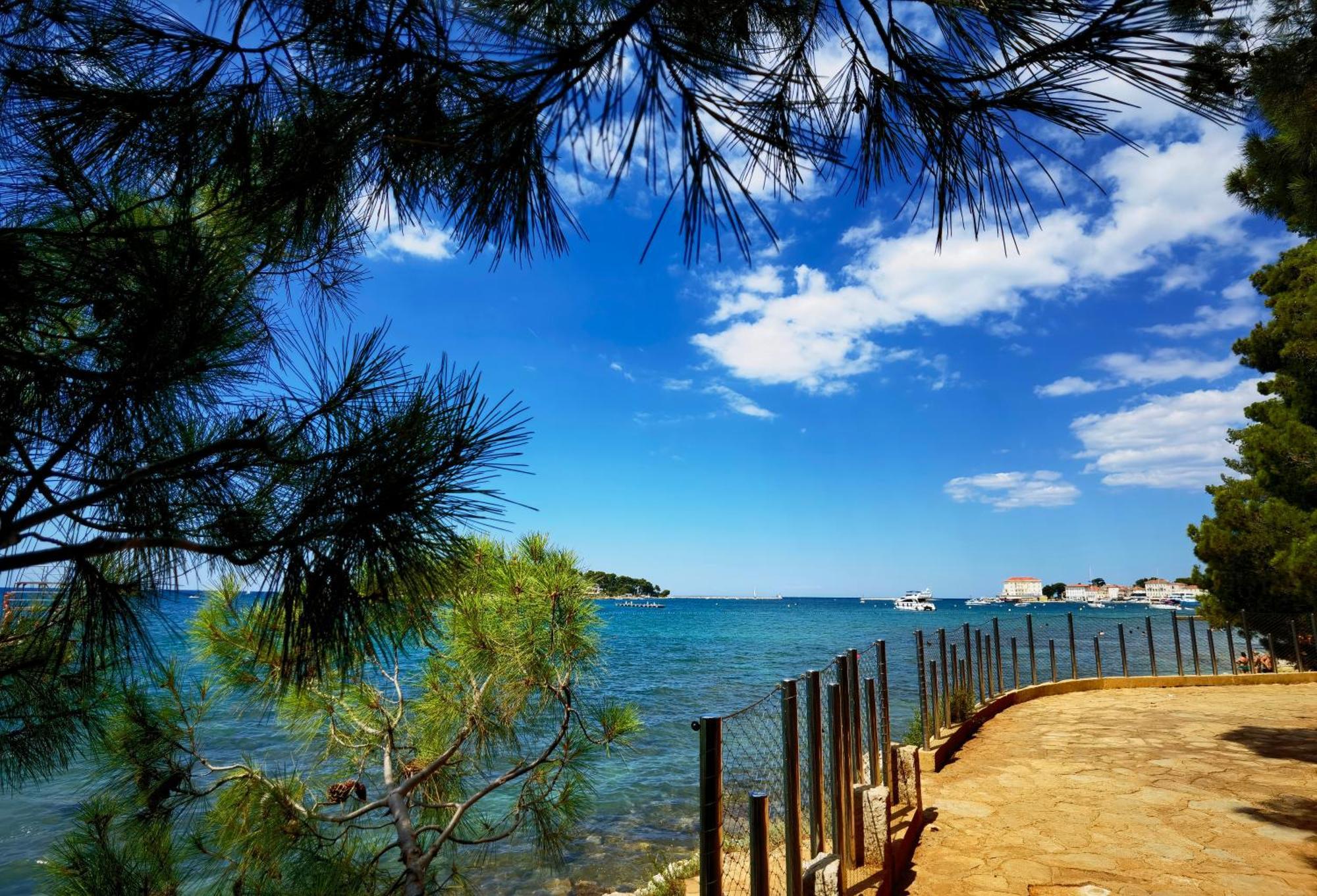 Stay In The Heart Of Porec - 50M To The Beach Екстериор снимка